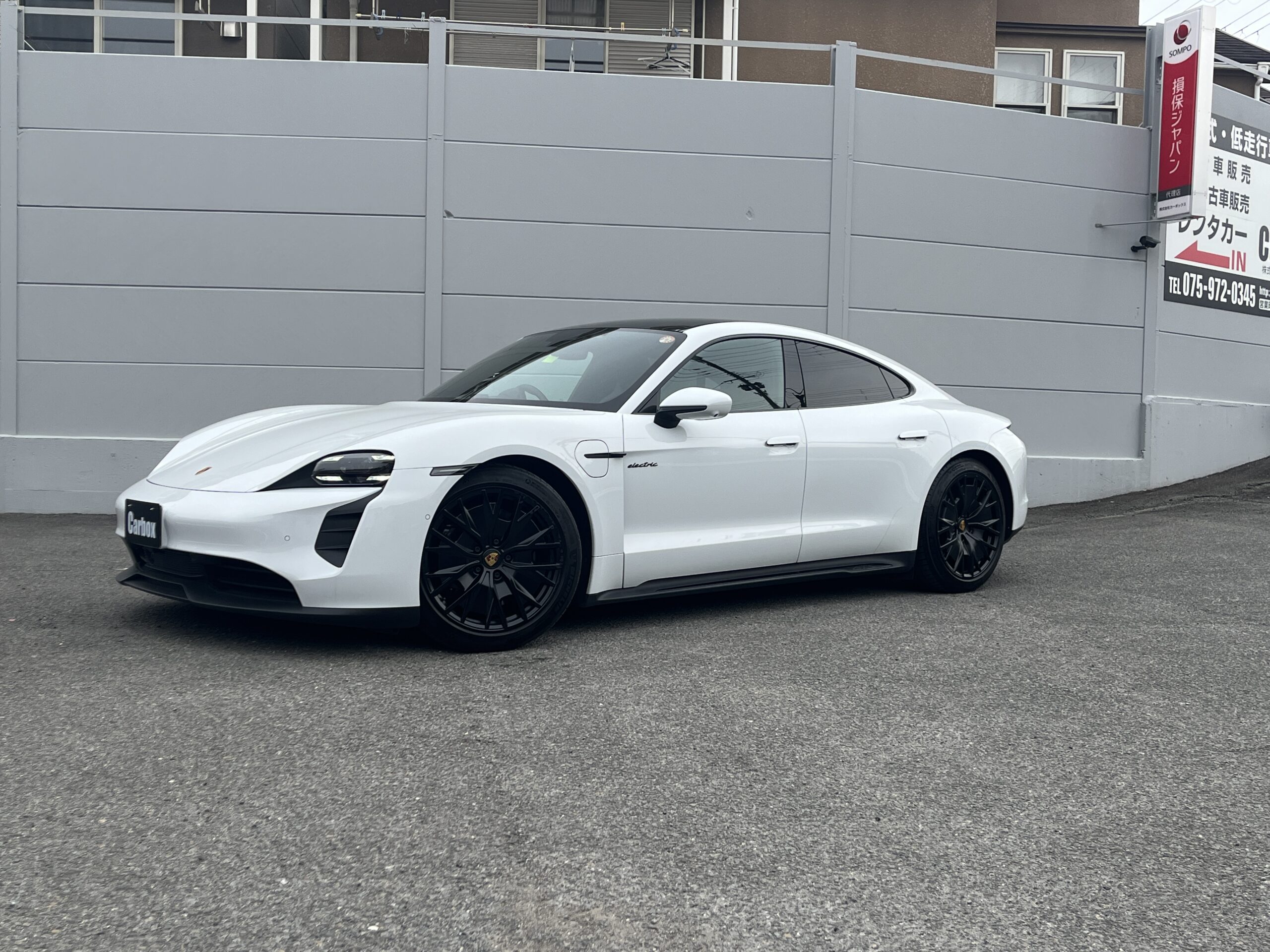 タイカンGTS！ついに入庫です♪ | 京都の中古車ワンストップモール